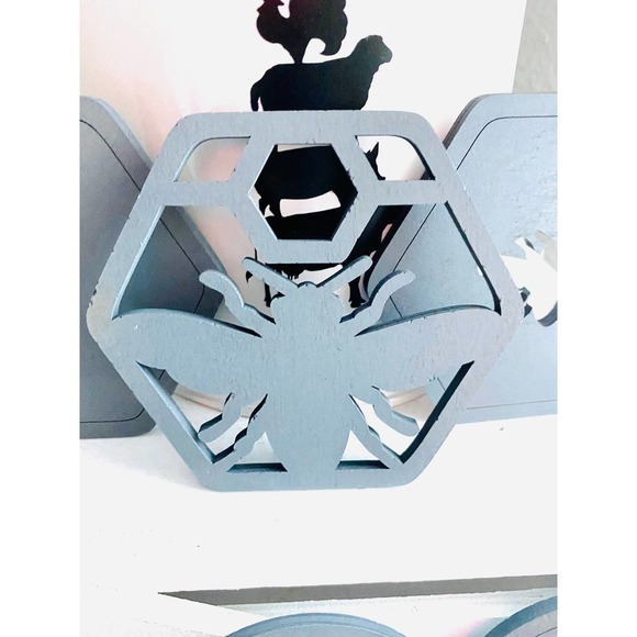 Set Of 6 Handmade Grey Wood Farmhouse Inspired Bee Themed Coaster (G) - Picture 6 of 8